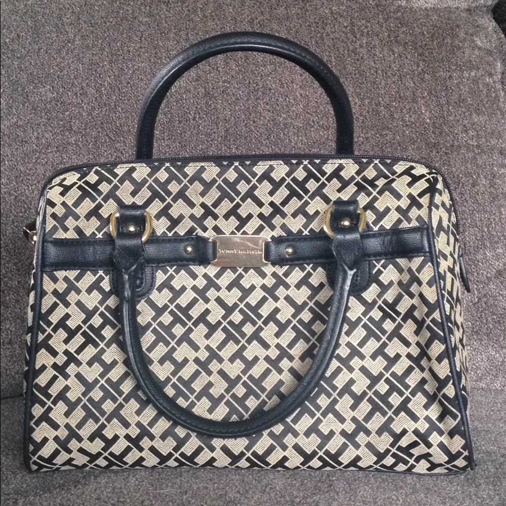 Tommy Hilfiger Purse